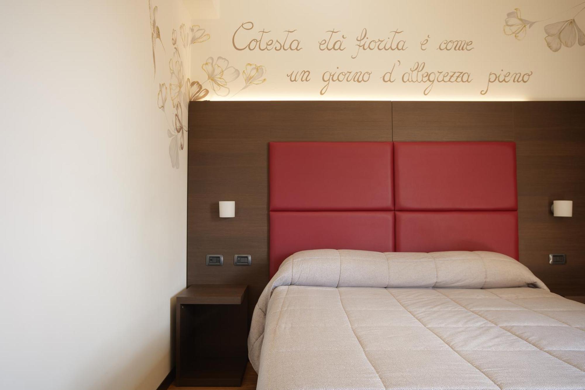 Hotel Ristorante Da Tonino Recanati Exteriér fotografie
