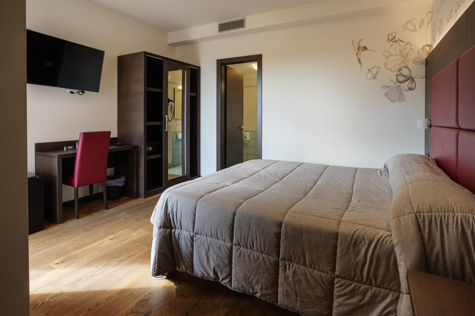 Hotel Ristorante Da Tonino Recanati Exteriér fotografie