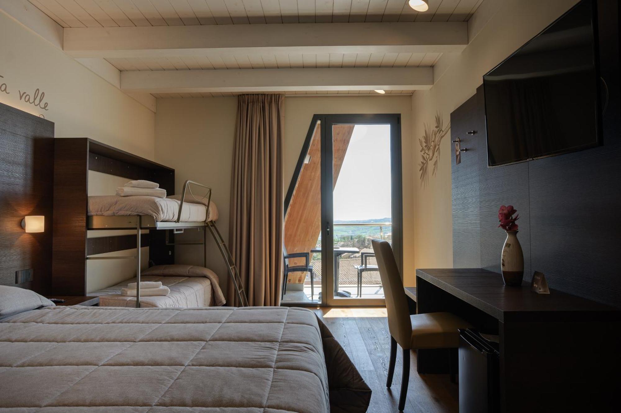 Hotel Ristorante Da Tonino Recanati Exteriér fotografie