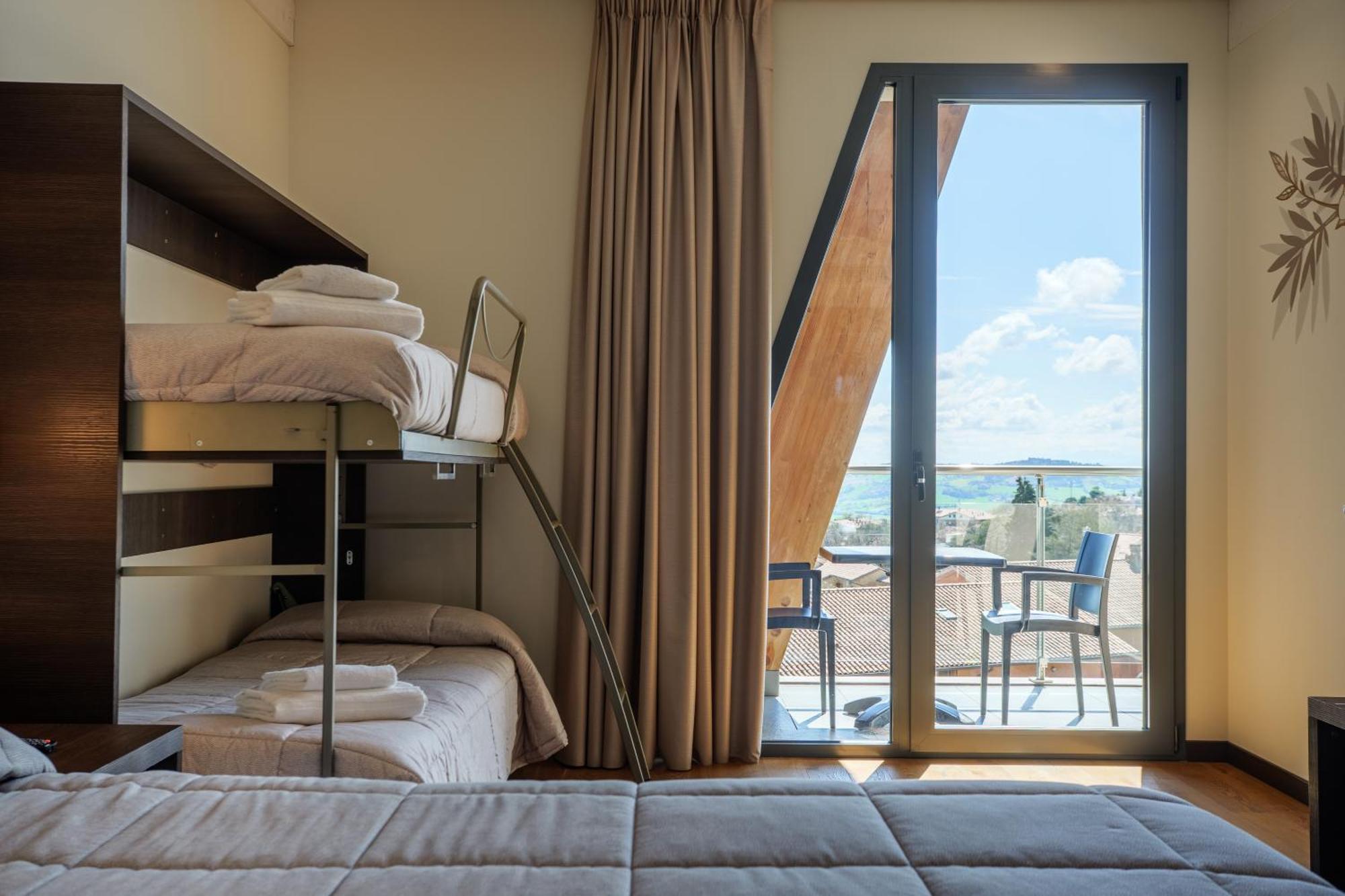 Hotel Ristorante Da Tonino Recanati Exteriér fotografie